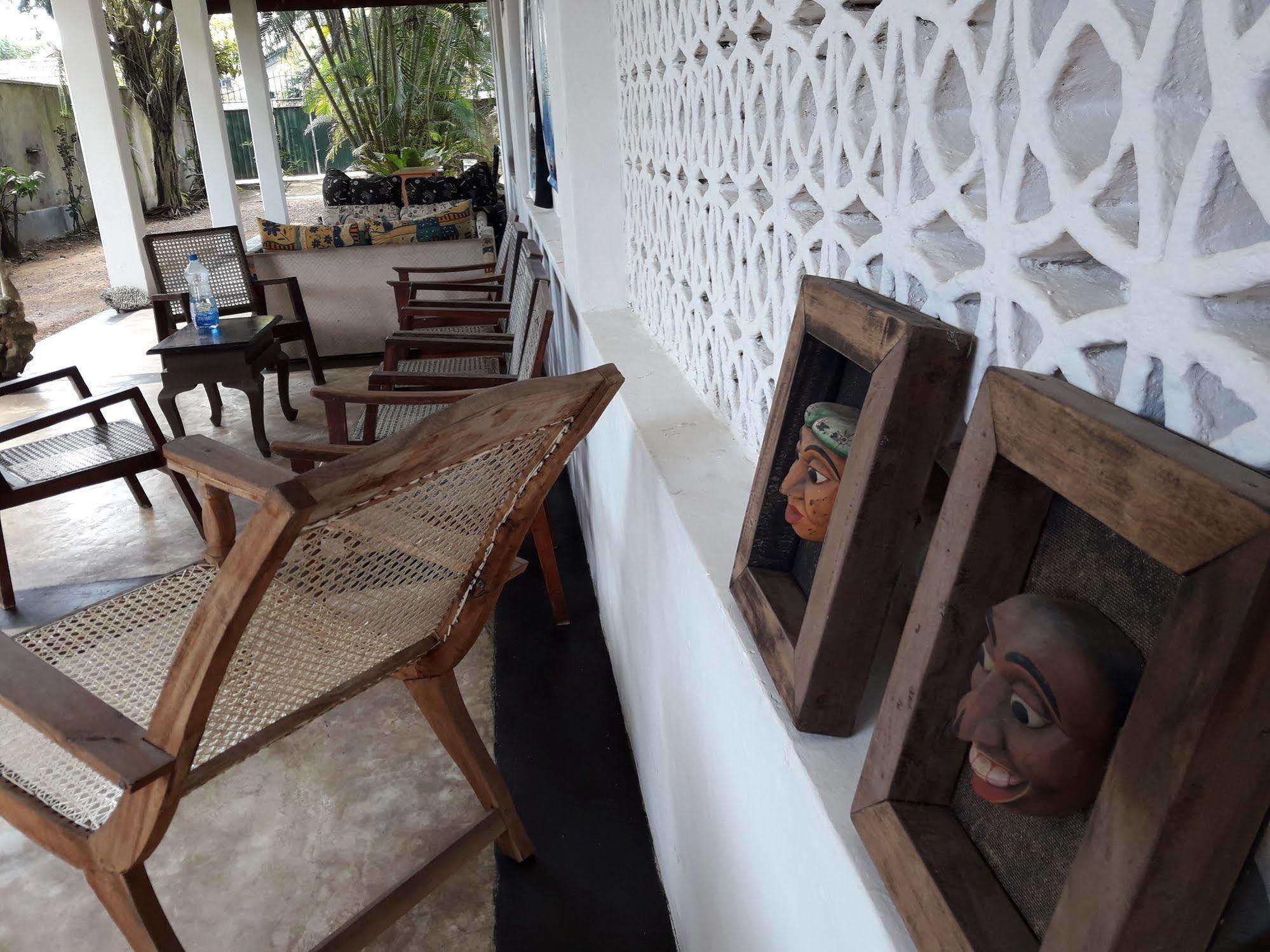 Sea Front Hikkaduwa Hotel Ngoại thất bức ảnh