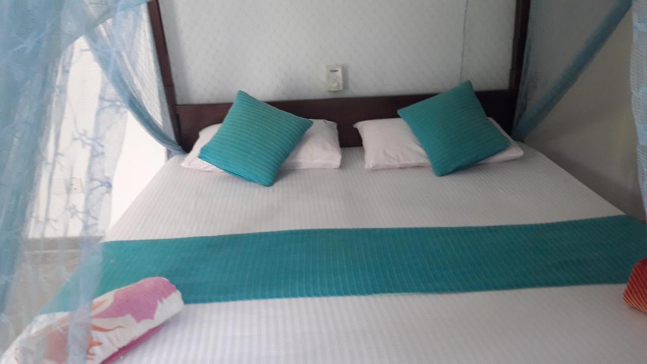Sea Front Hikkaduwa Hotel Ngoại thất bức ảnh